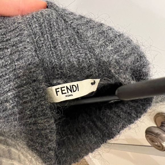 FENDI. BRAND NEW WITH TAGS. Abito midi Fendi in lana e cashmere - Picture 3 of 7